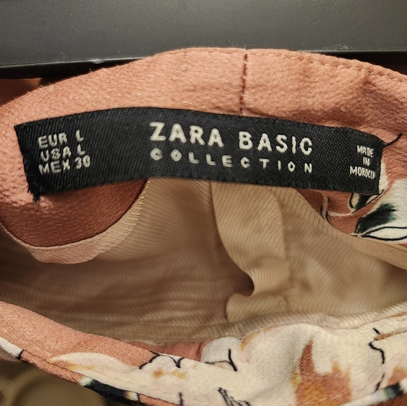 Zara Basic Collection Crop, Hi Rise Lounge Pants, Sz Lg Waist 16.5 Floral Rose - Picture 3 of 7